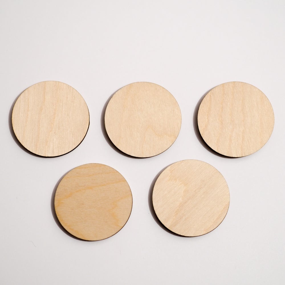 Circle dot self adhesive wall hook